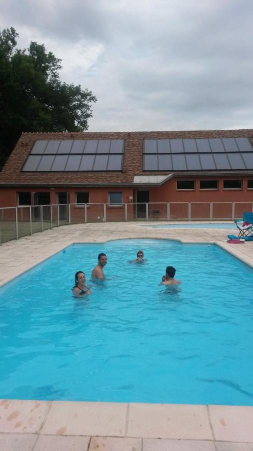 Onlycamp Le Pont Romain Yvré-lʼÉvêque 外观 照片