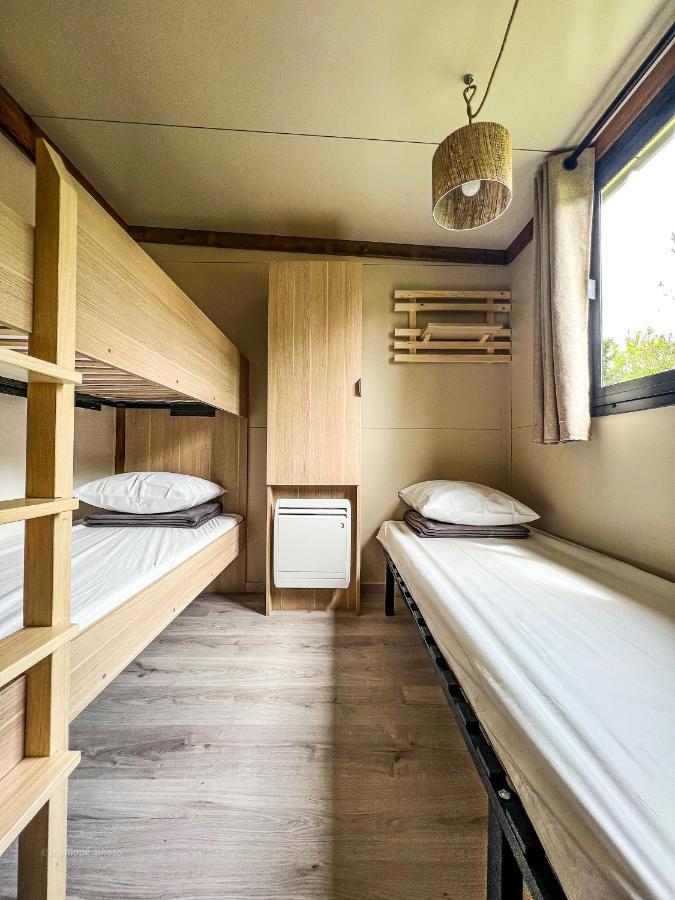 Onlycamp Le Pont Romain Yvré-lʼÉvêque 外观 照片