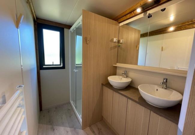 Onlycamp Le Pont Romain Yvré-lʼÉvêque 外观 照片